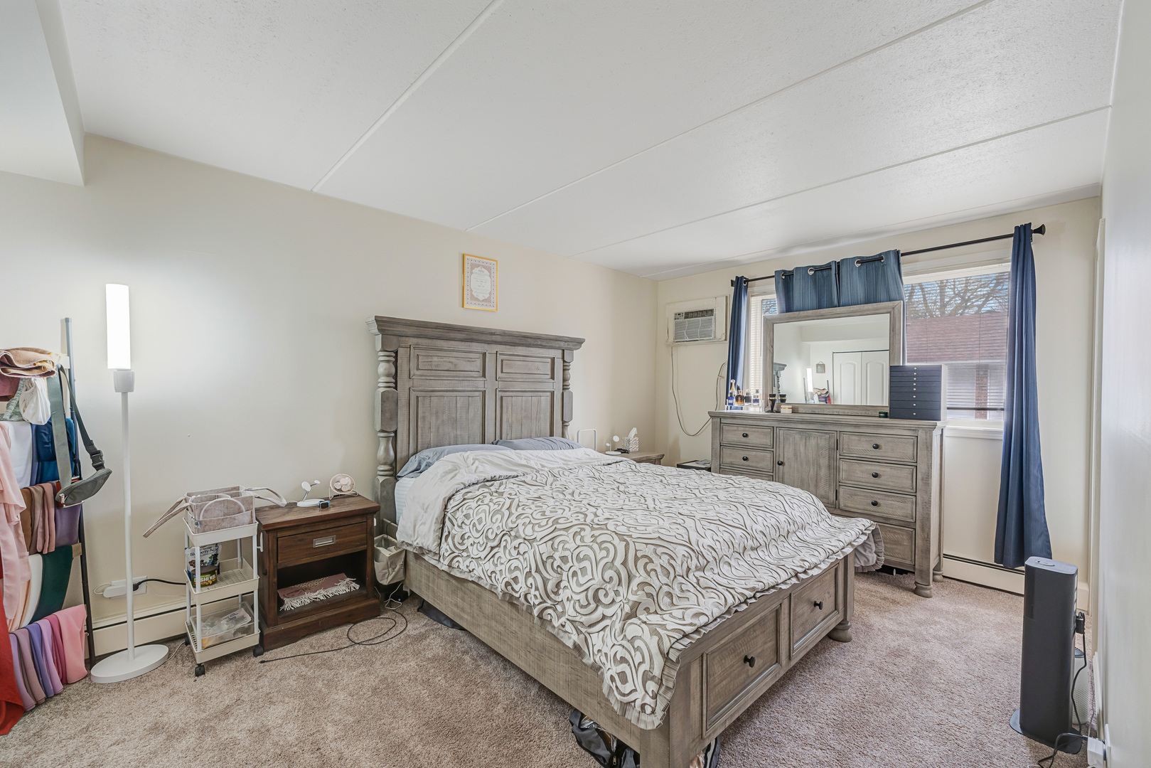 7117 W 93rd Street #102, Oak Lawn, IL 60453