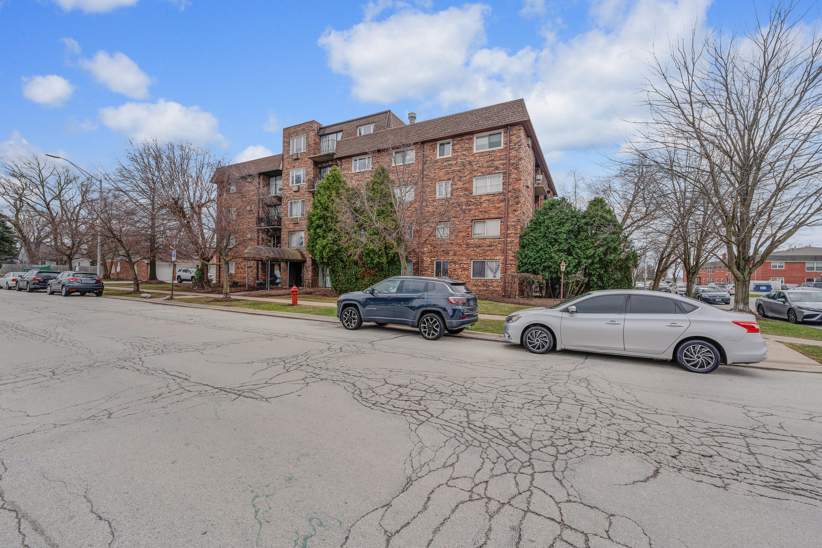 7117 W 93rd Street #102, Oak Lawn, IL 60453