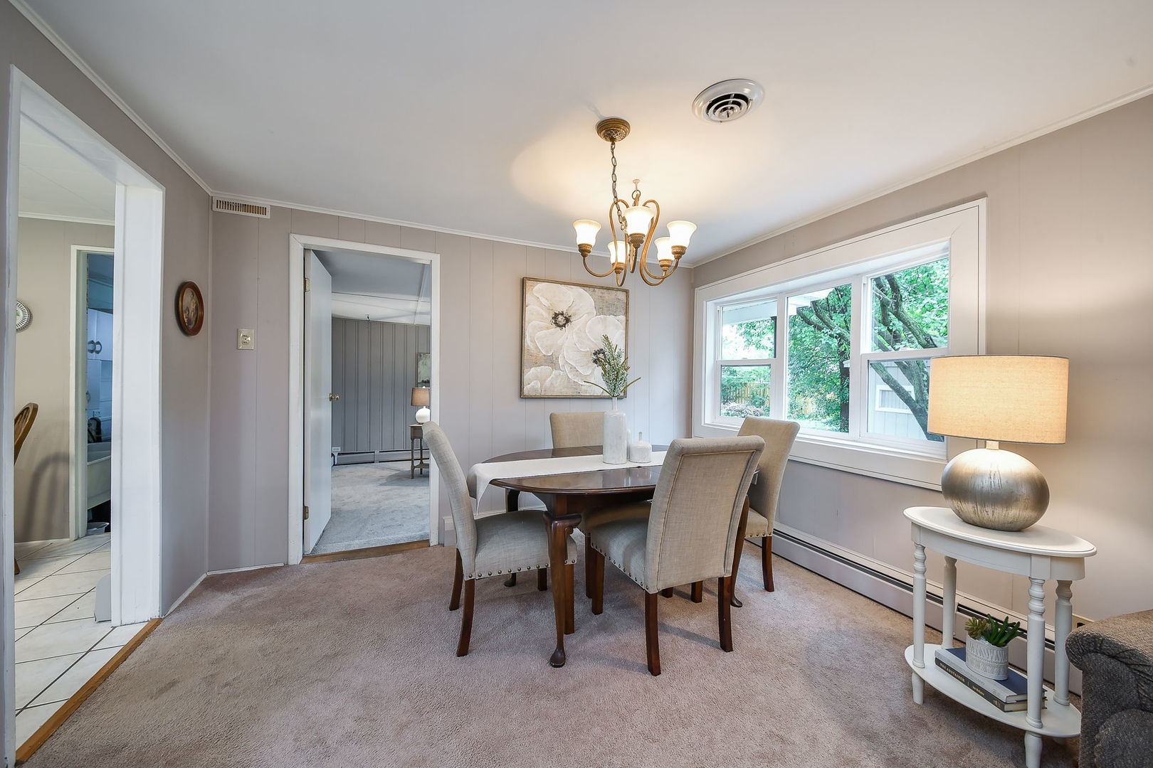 119 N Dorchester Avenue, Wheaton, IL 60187