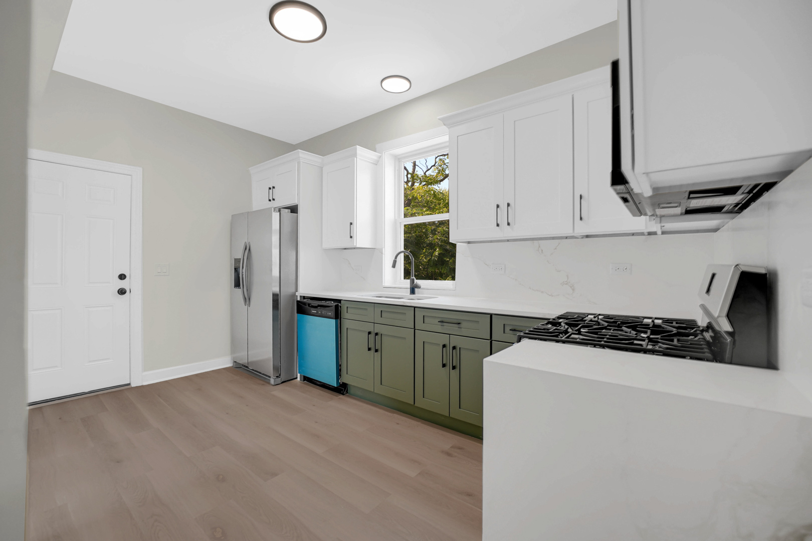 5230 S Loomis Boulevard, Chicago, IL 60609