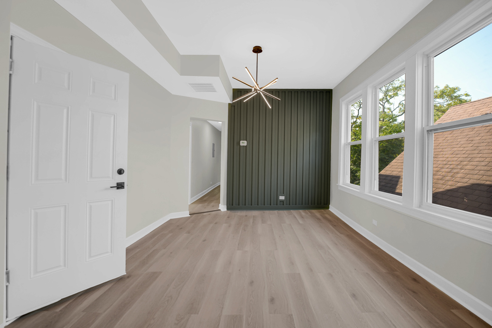 5230 S Loomis Boulevard, Chicago, IL 60609