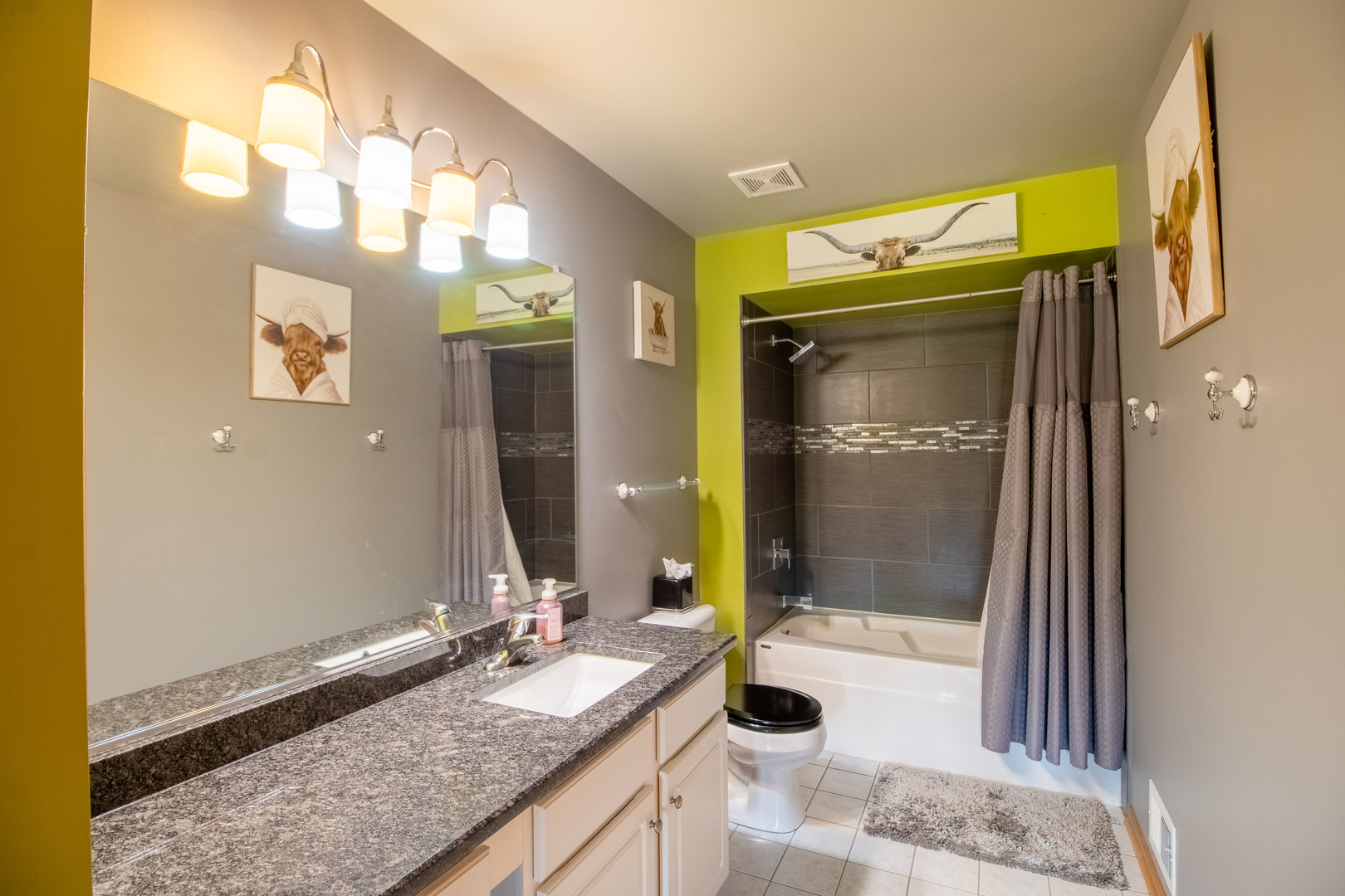 9058 Newcastle Court, Tinley Park, IL 60487