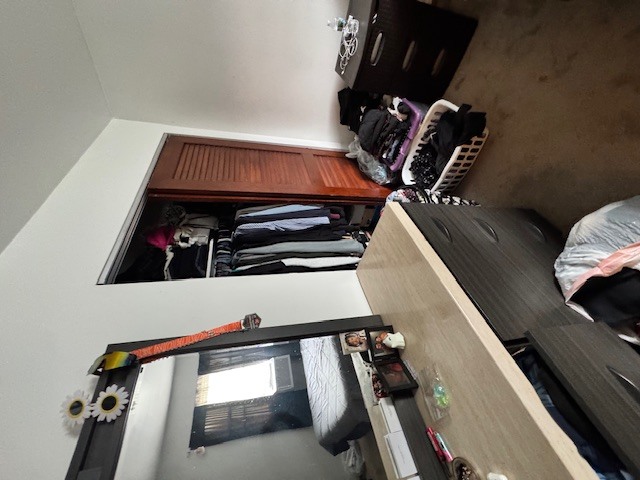 11-13 W Anchor Road, Oswego, IL 60543