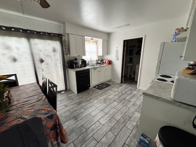 11-13 W Anchor Road, Oswego, IL 60543