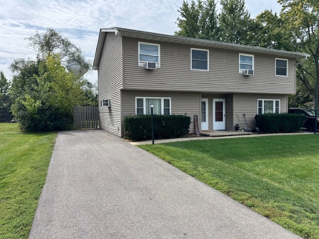 11-13 W Anchor Road, Oswego, IL 60543