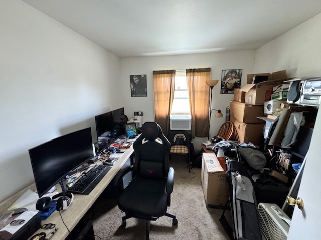 11-13 W Anchor Road, Oswego, IL 60543