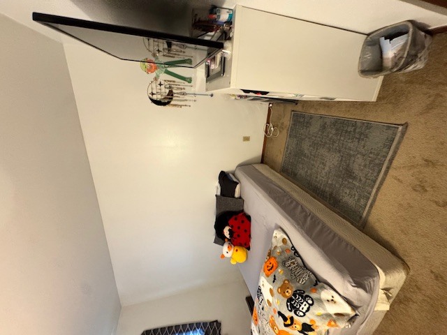 11-13 W Anchor Road, Oswego, IL 60543