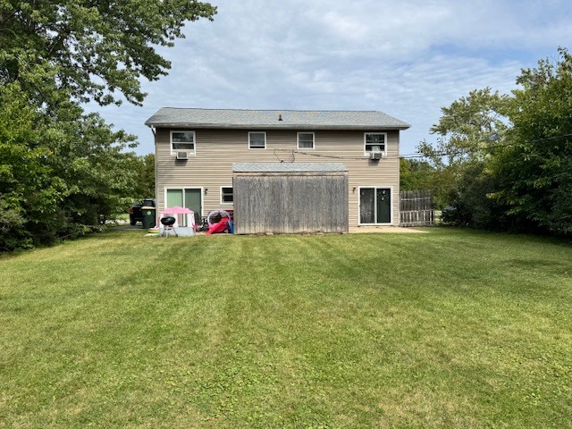 11-13 W Anchor Road, Oswego, IL 60543