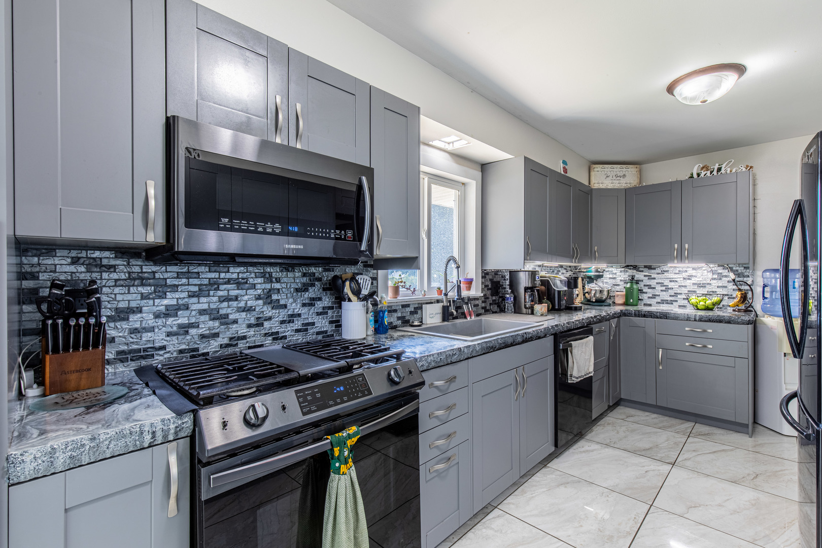 425 E Main Street, Wyanet, IL 61379