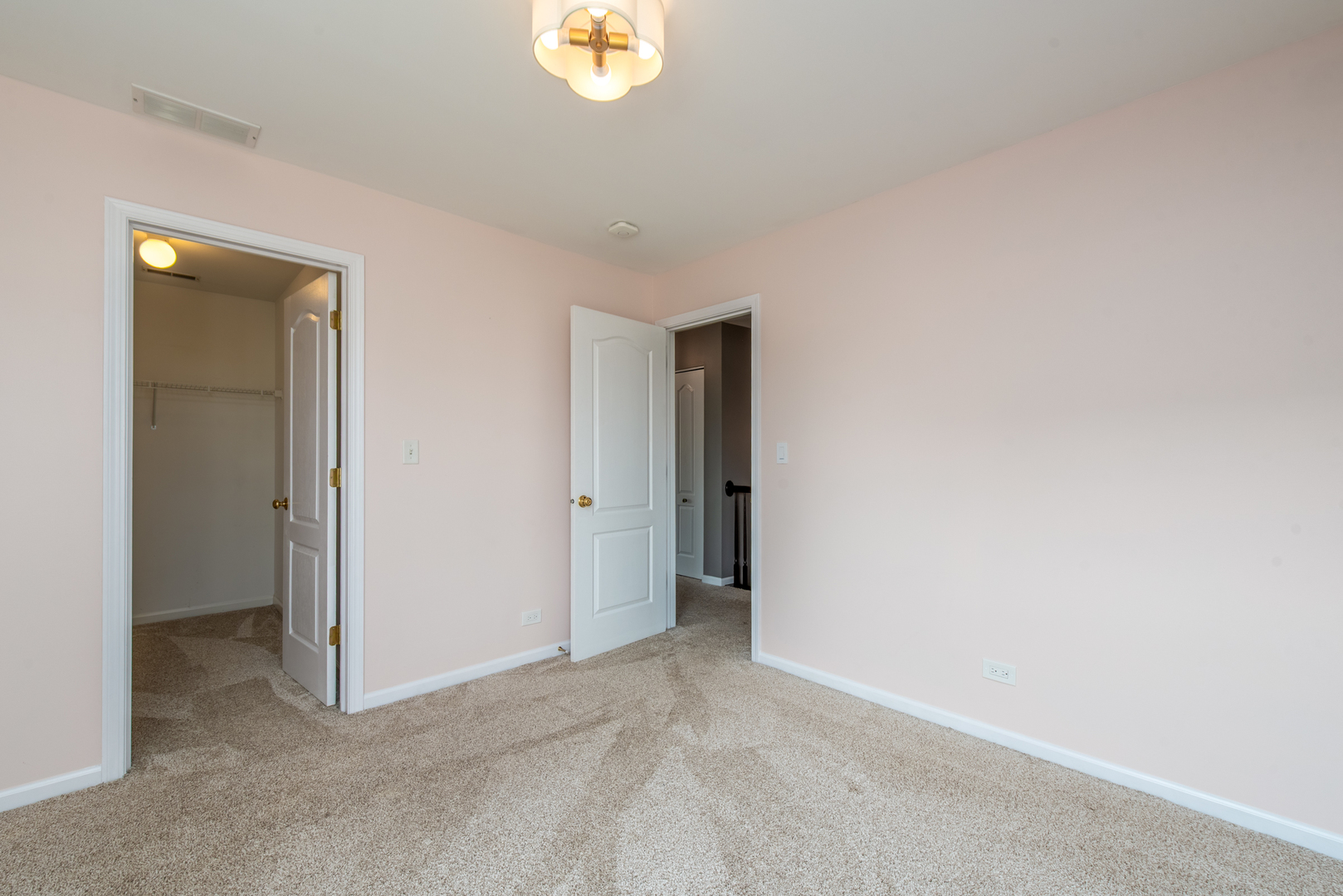 1239 Spaulding Road, Bartlett, IL 60103