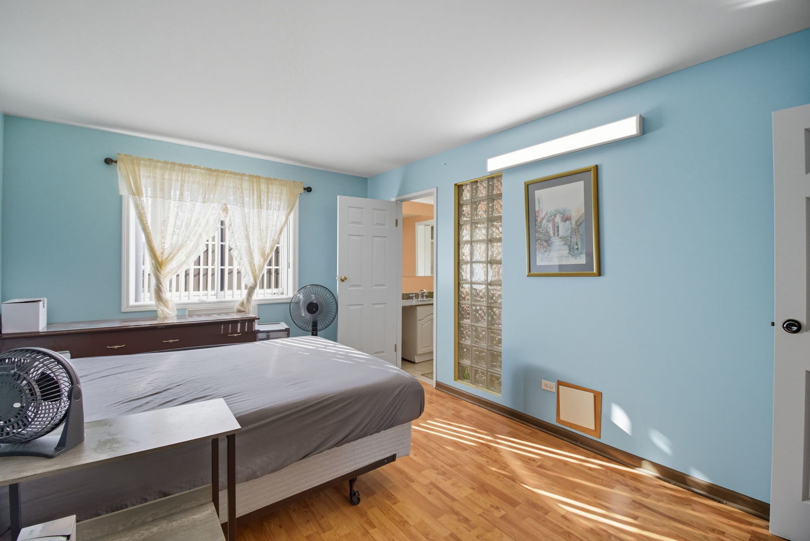1111 Bloomingdale Road #1A, Glendale Heights, IL 60139