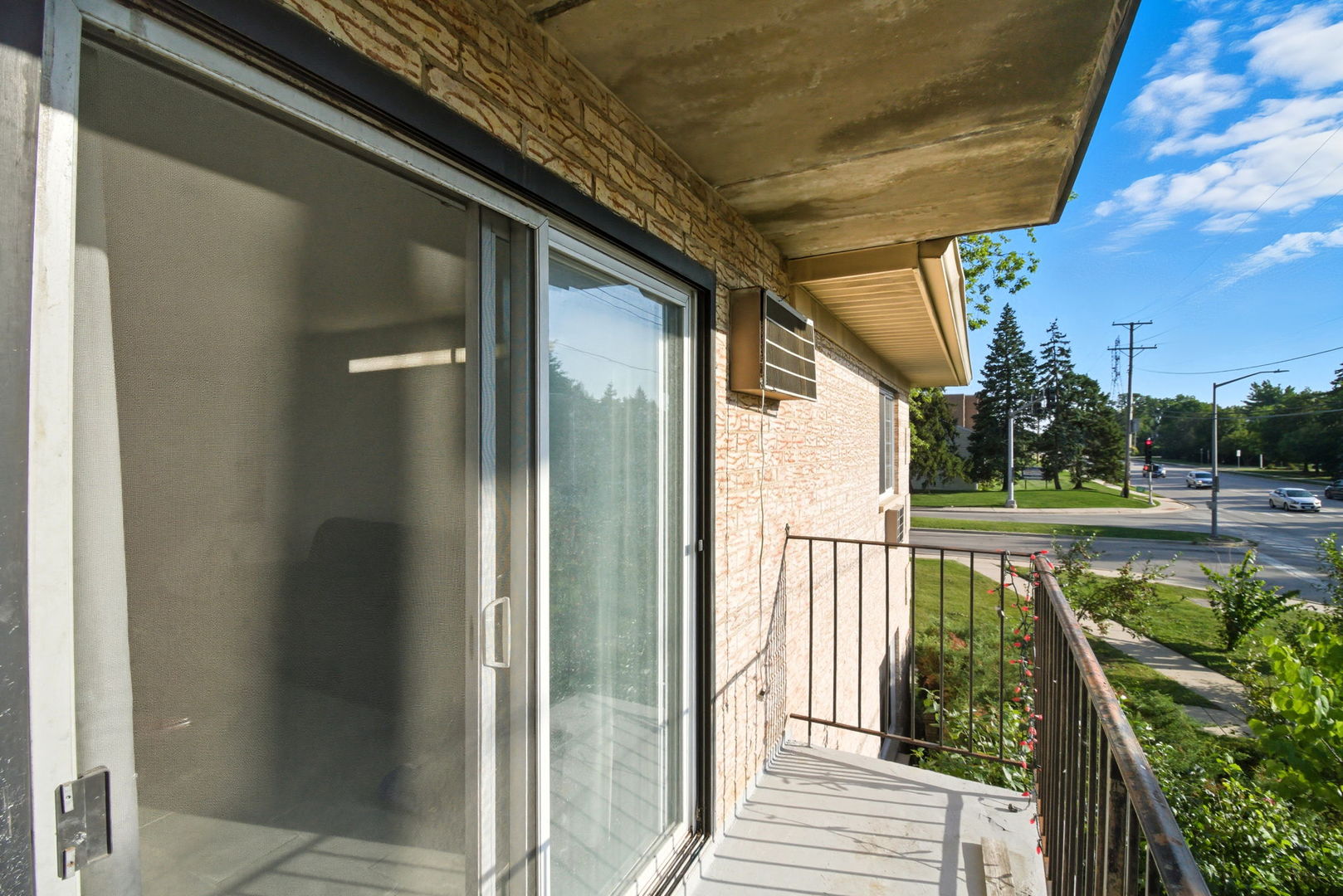 1111 Bloomingdale Road #1A, Glendale Heights, IL 60139