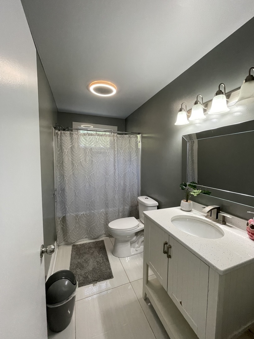 3717 Willow Crest Drive, Zion, IL 60099