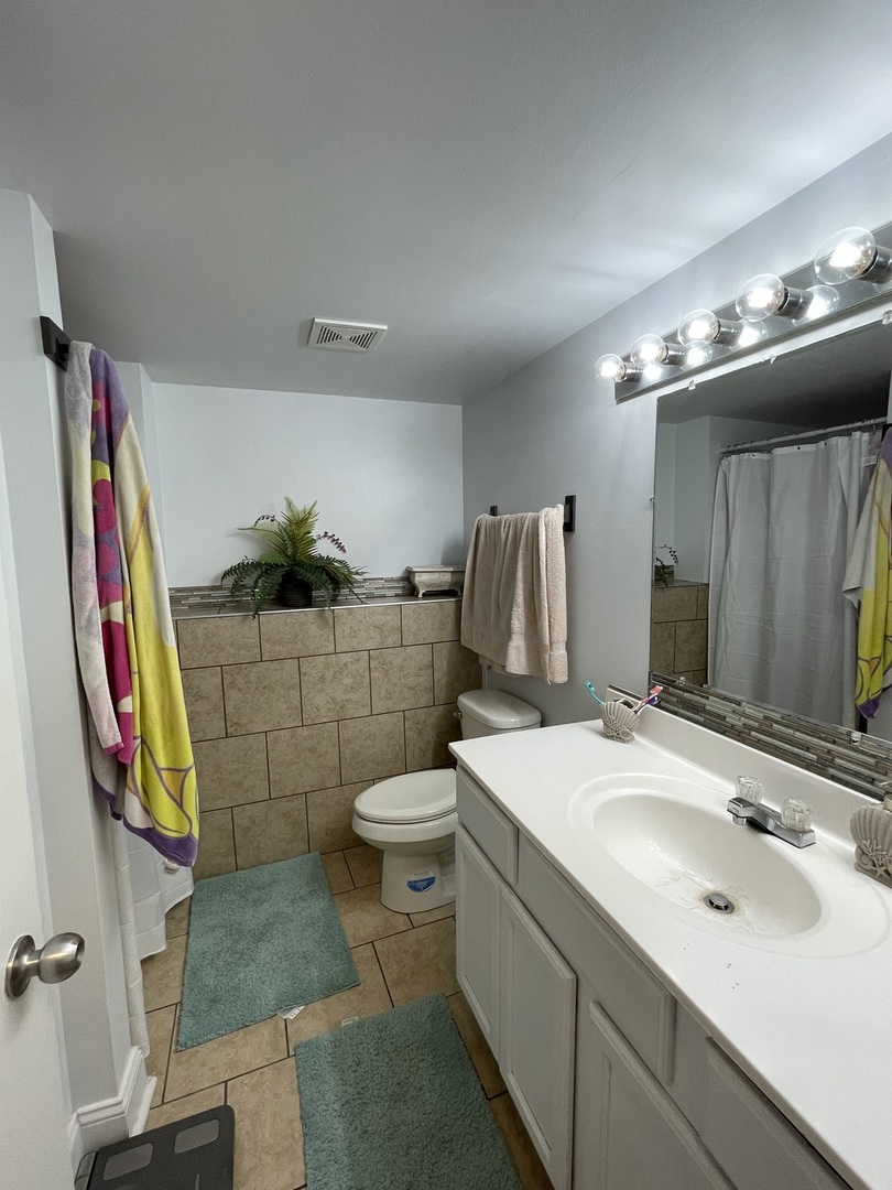 3717 Willow Crest Drive, Zion, IL 60099