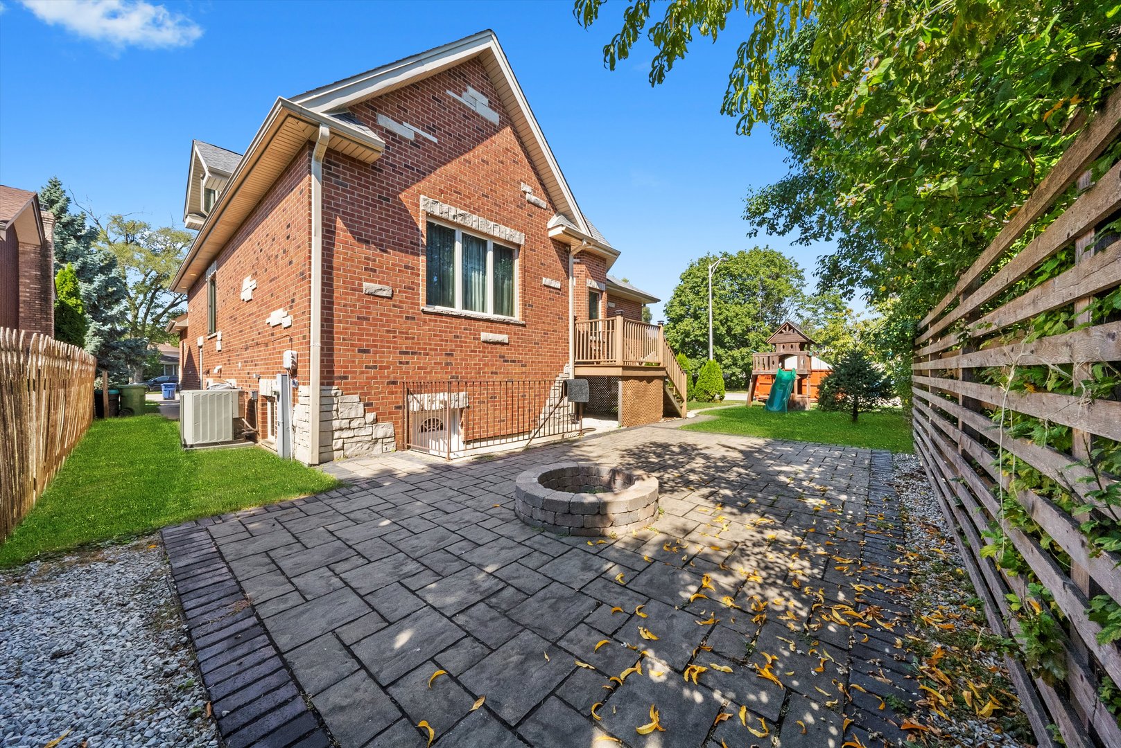 8803 Austin Avenue, Oak Lawn, IL 60453