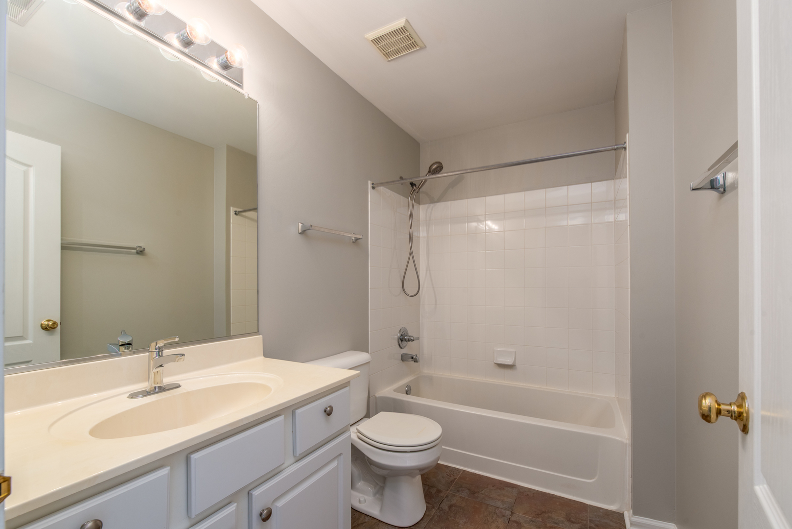 1239 Spaulding Road #C, Bartlett, IL 60103