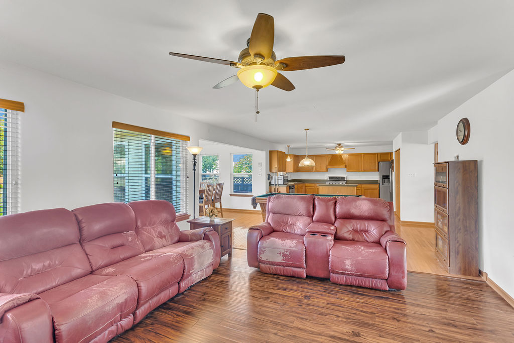 25226 S MALLARD Drive, Channahon, IL 60410