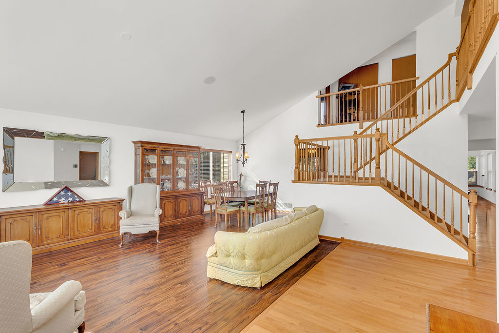 25226 S MALLARD Drive, Channahon, IL 60410