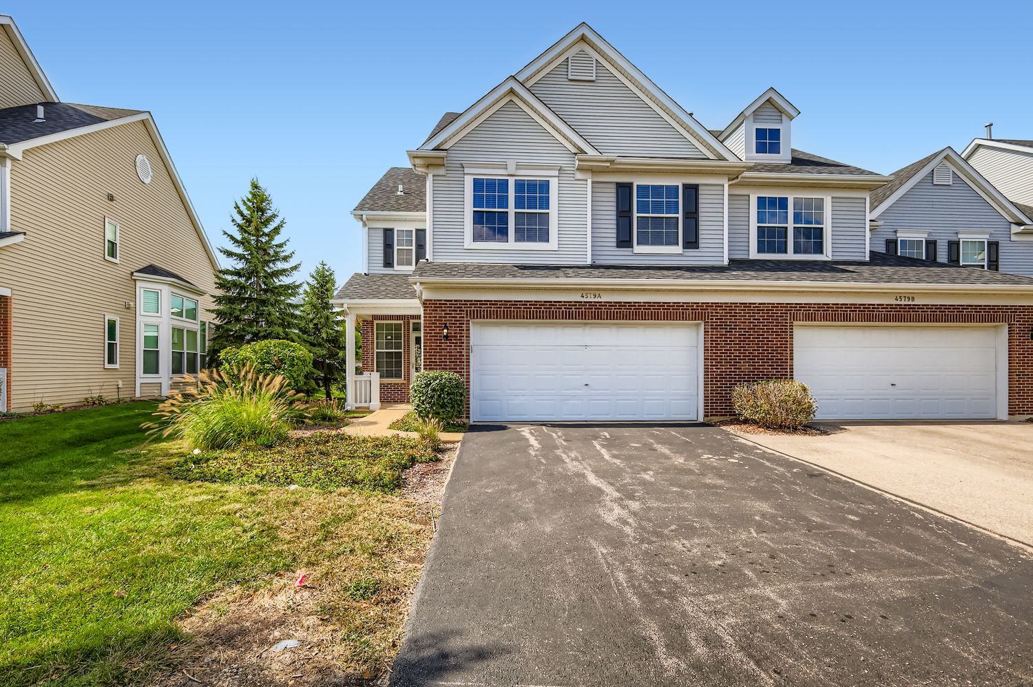 4579 Half Moon Drive #A, Yorkville, IL 60560