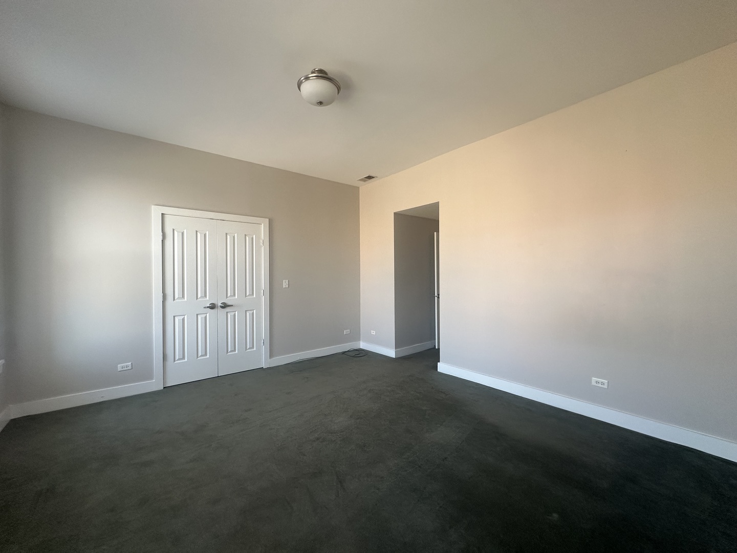 105 E 11th Street #2, Lockport, IL 60441