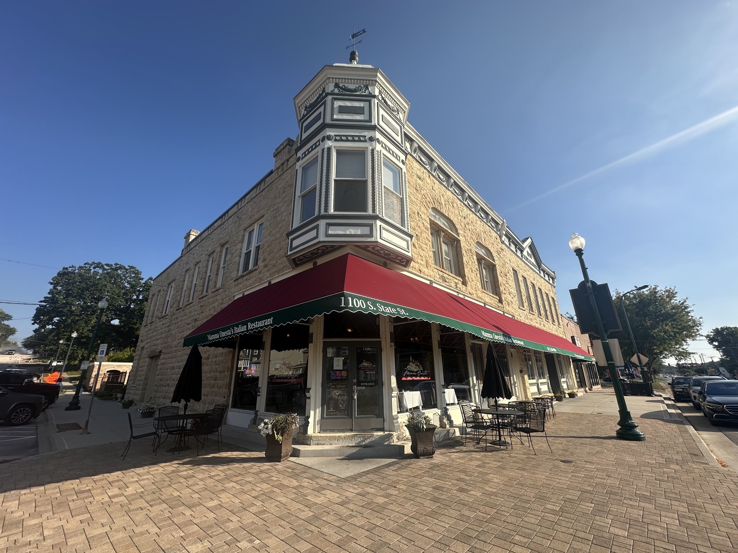 105 E 11th Street #2, Lockport, IL 60441