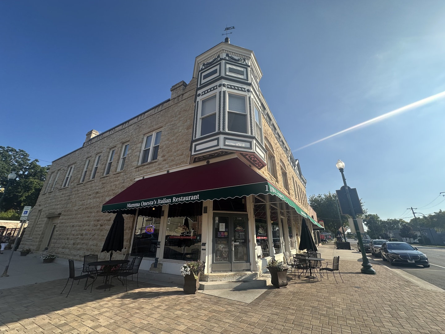 105 E 11th Street #2, Lockport, IL 60441