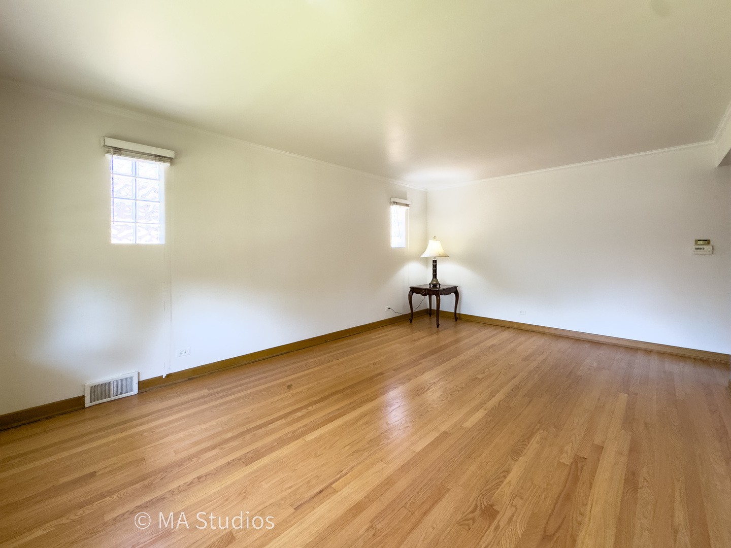 7204 W Myrtle Avenue, Chicago, IL 60631