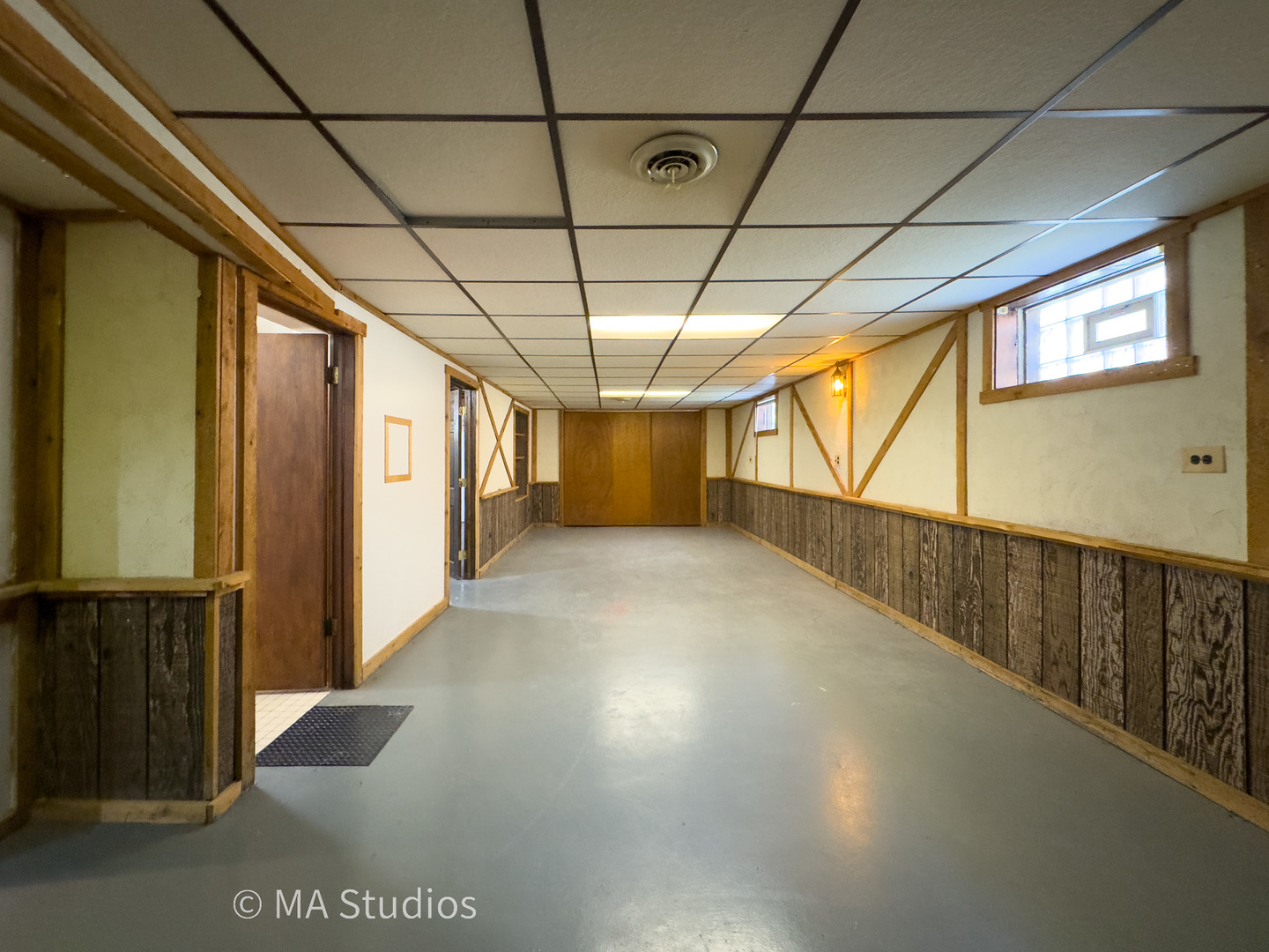 7204 W Myrtle Avenue, Chicago, IL 60631