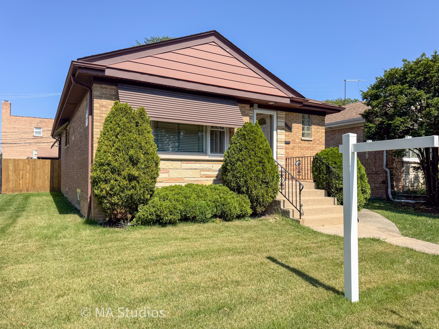 7204 W Myrtle Avenue, Chicago, IL 60631