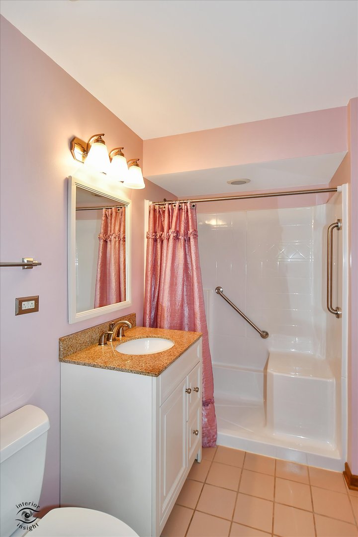 14000 108th Avenue, Orland Park, IL 60467