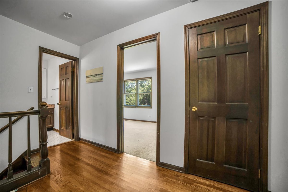2604 Mill Creek Lane, Rolling Meadows, IL 60008