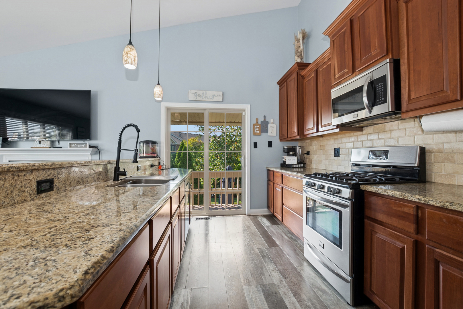 17594 Windsor Parkway, Tinley Park, IL 60487