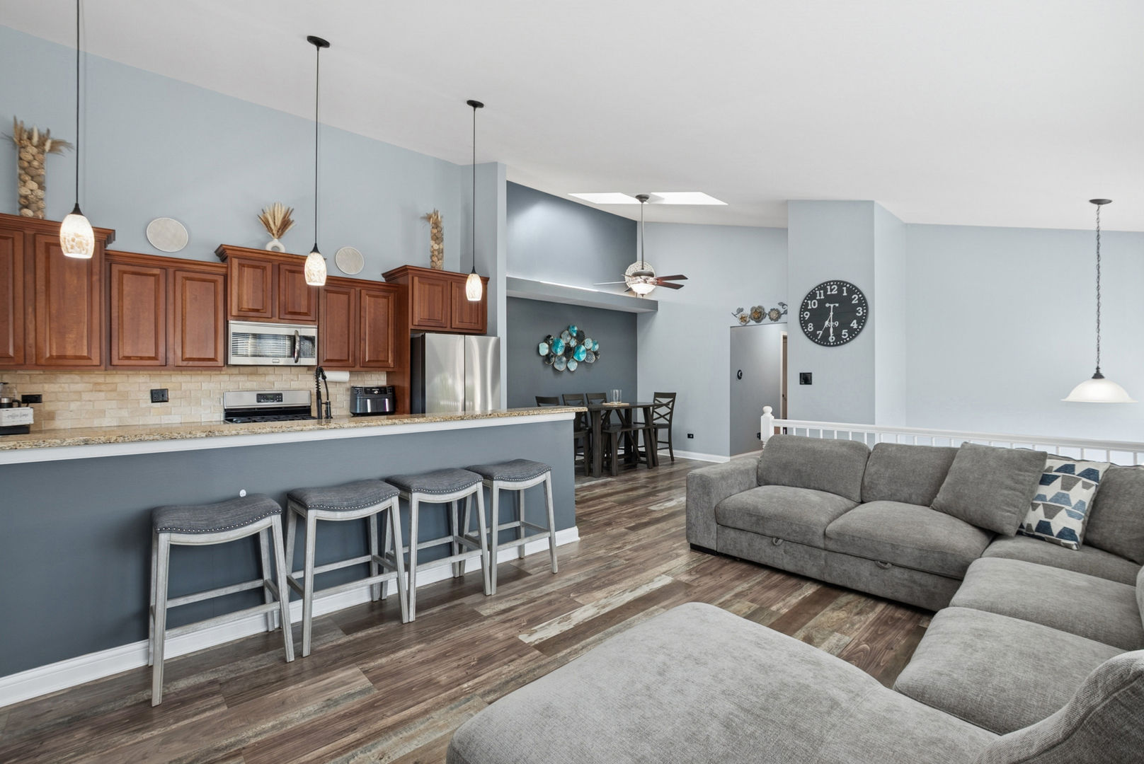 17594 Windsor Parkway, Tinley Park, IL 60487