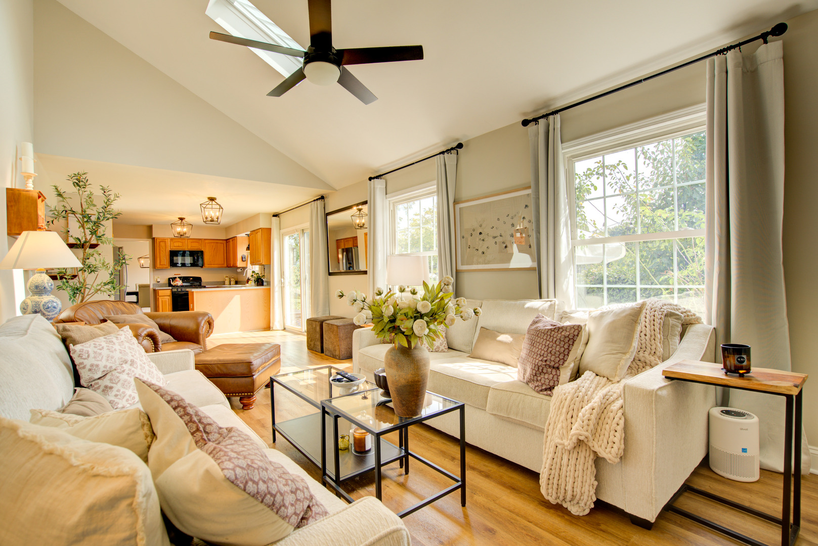 1035 NEWCASTLE Lane, Aurora, IL 60506