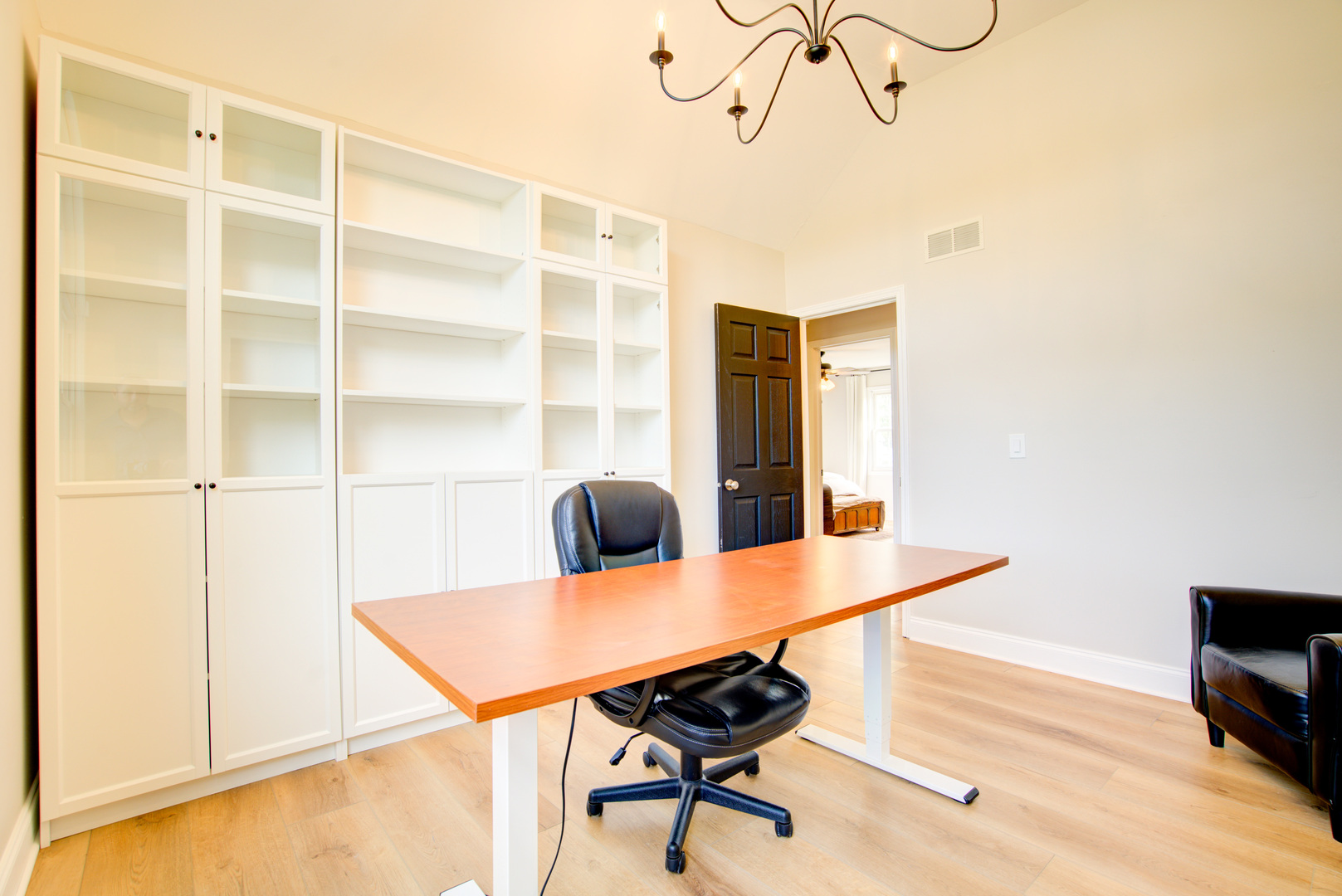 1035 NEWCASTLE Lane, Aurora, IL 60506