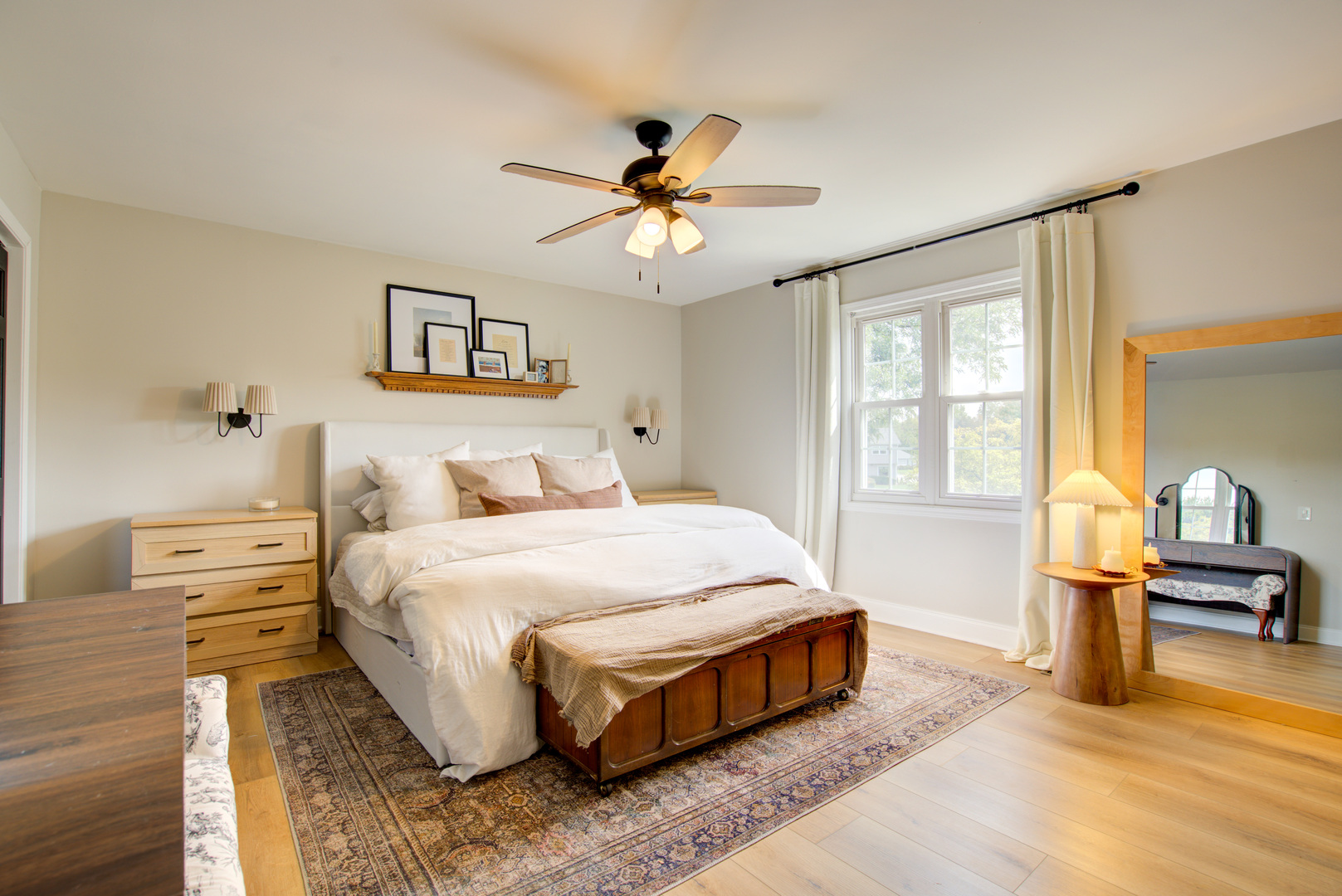 1035 NEWCASTLE Lane, Aurora, IL 60506