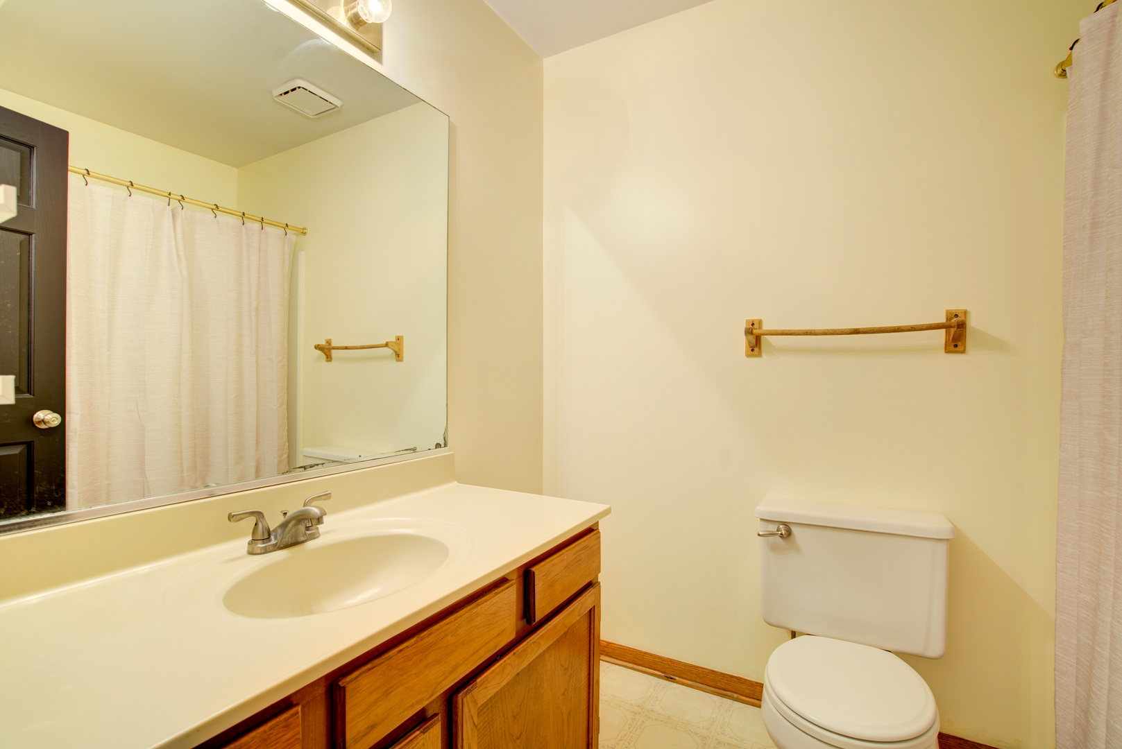 1035 NEWCASTLE Lane, Aurora, IL 60506