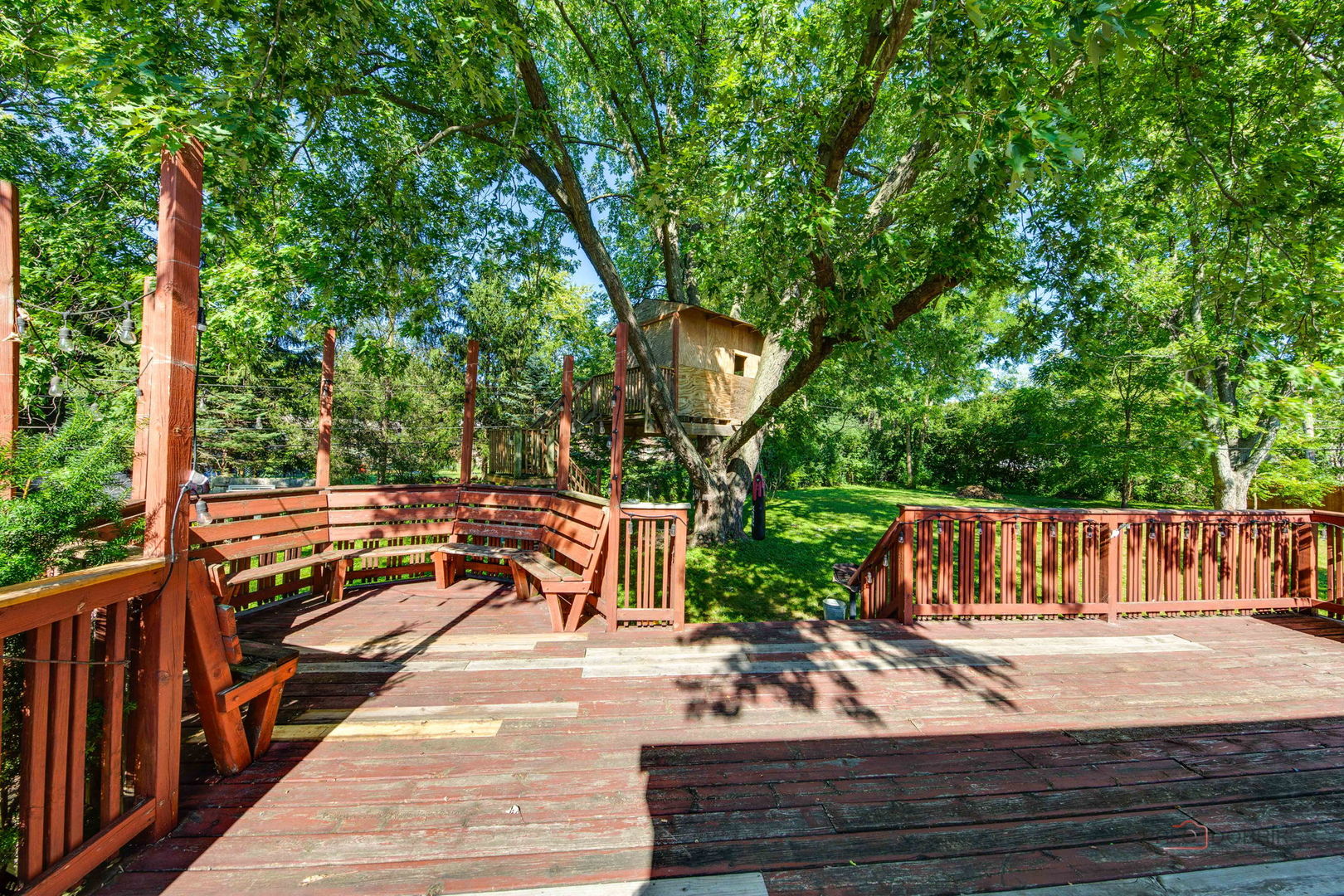 20831 N Maple Court, Deerfield, IL 60015
