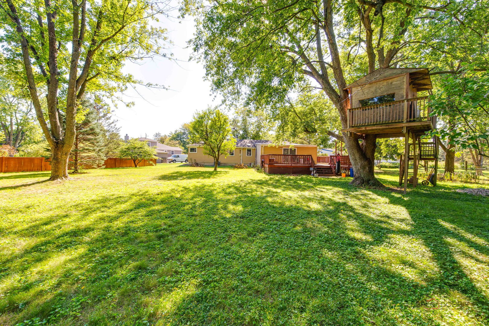 20831 N Maple Court, Deerfield, IL 60015