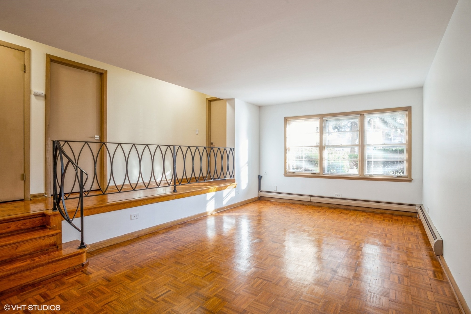 1022 Arnold Court #B, Des Plaines, IL 60016