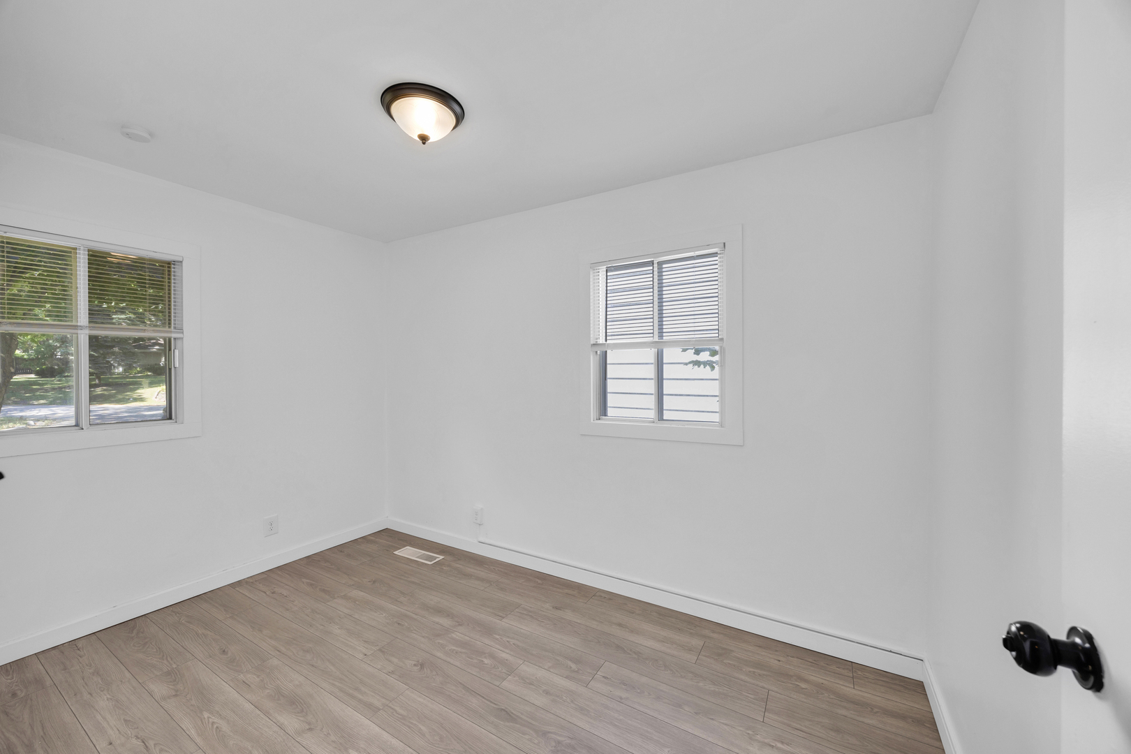 402 Oneill Street, Joliet, IL 60436