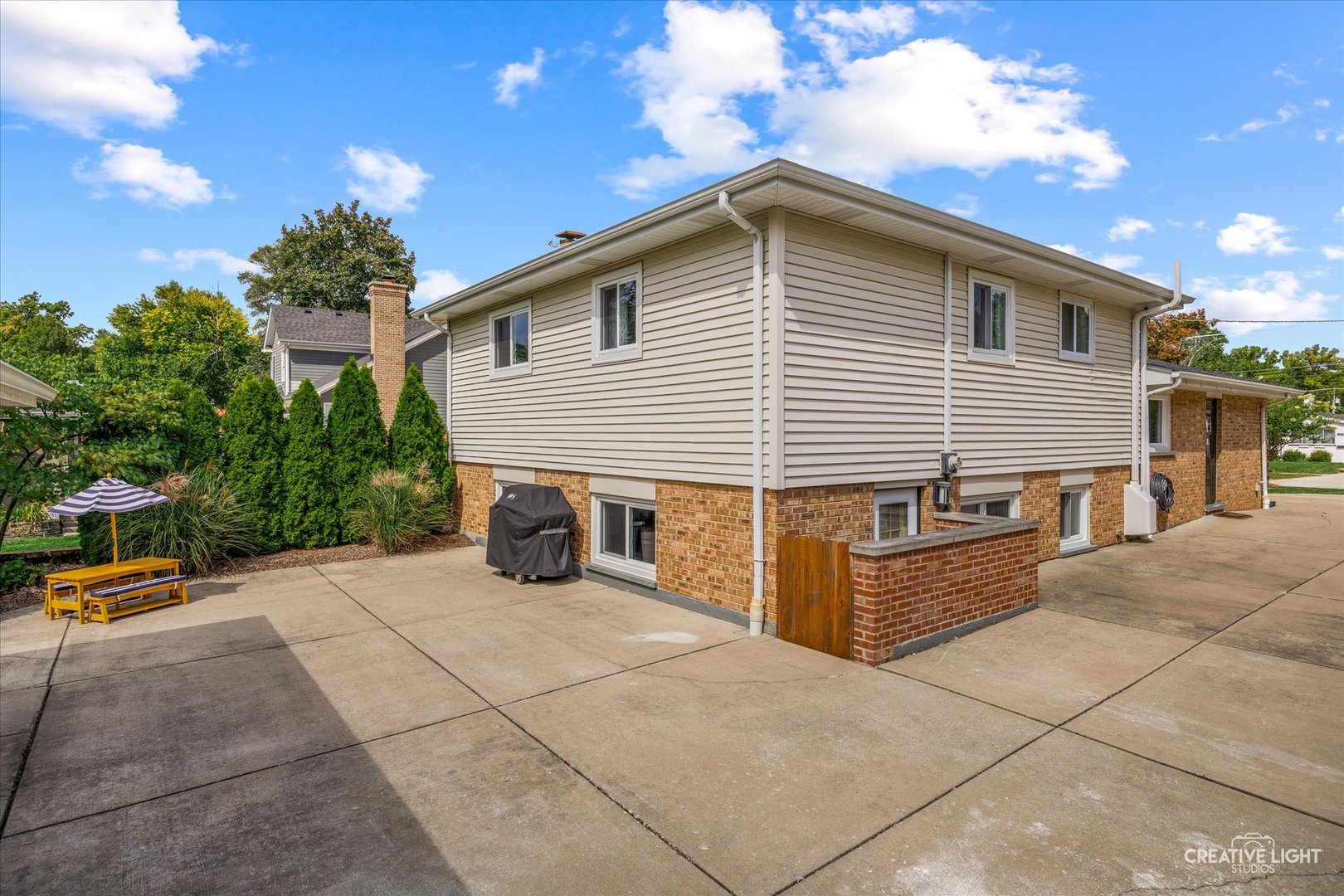 295 Elm Street, Glen Ellyn, IL 60137