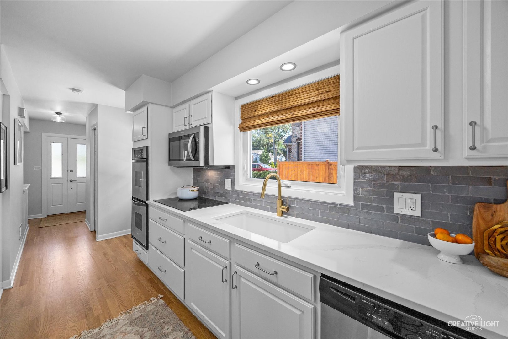 295 Elm Street, Glen Ellyn, IL 60137
