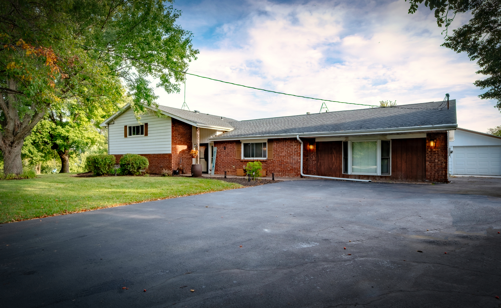22115 Grenadier Drive, Marengo, IL 60152