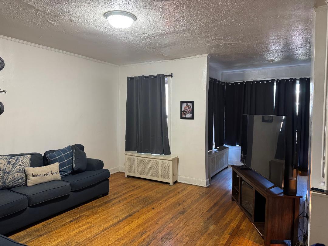 4935 W Monroe Street, Chicago, IL 60644