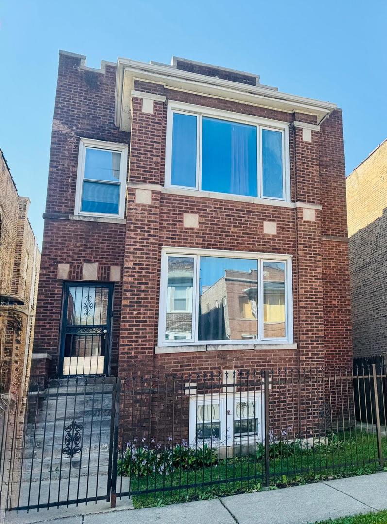 4935 W Monroe Street, Chicago, IL 60644
