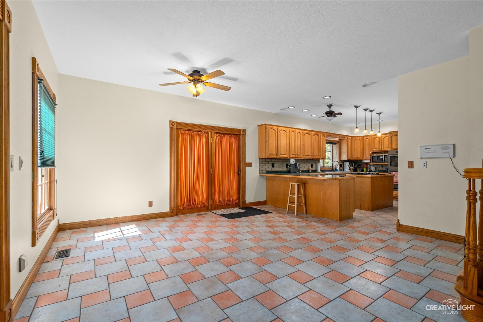301 Fieldstone Lane, Dixon, IL 61021