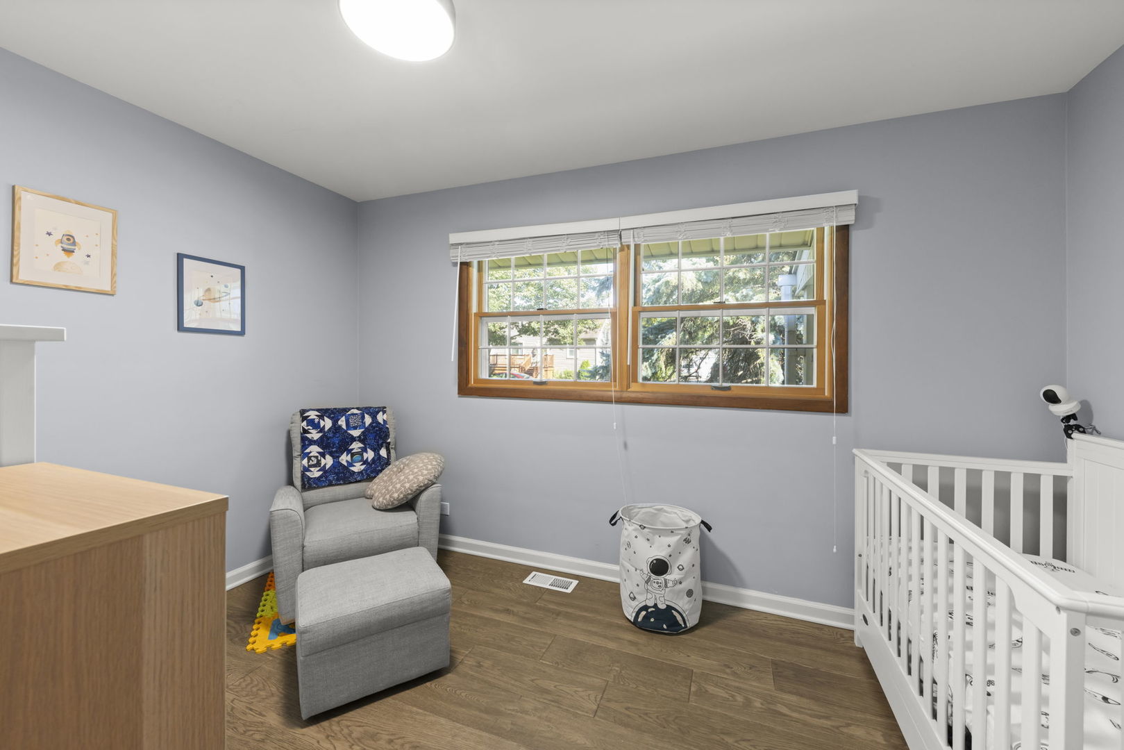 490 N Chatham Avenue, Villa Park, IL 60181