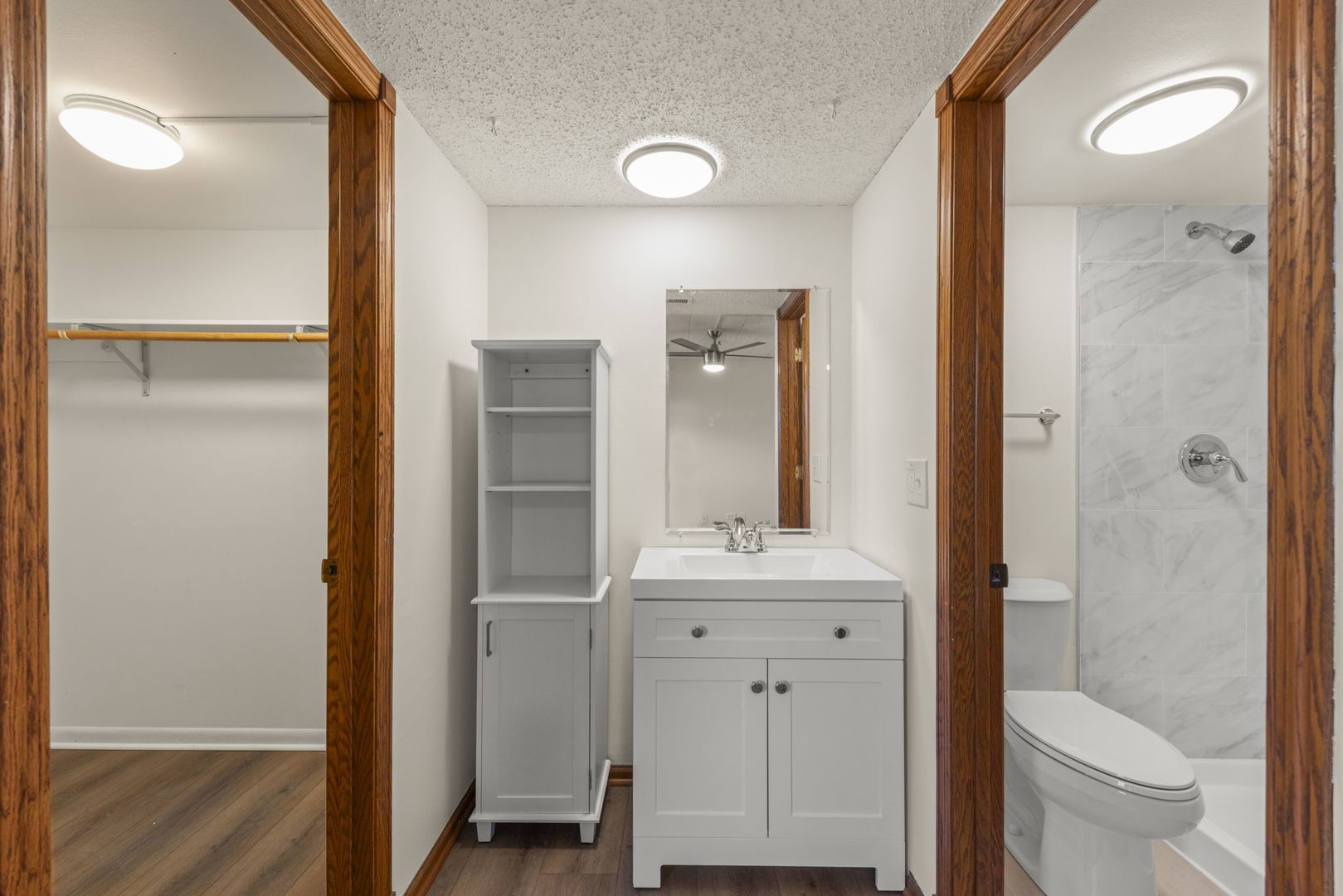 8202 Piers Drive #1302, Woodridge, IL 60517