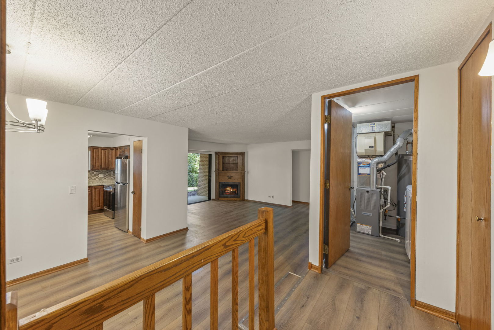 8202 Piers Drive #1302, Woodridge, IL 60517